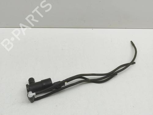 Used Washer pump Washer pump PEUGEOT 2008 II (UD_, US_, UY_, UJ_, UR_, UC_) e-2008 (UKZKXZ) (136 hp) 34560620 34560620