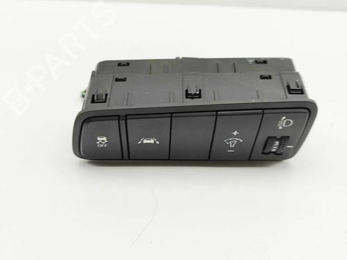 Used Switch HYUNDAI TUCSON (TL, TLE) 1.6 CRDi (136 hp) 30708553