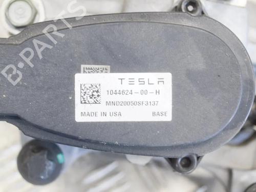 Right rear brake caliper TESLA MODEL Y (5YJY) EV Performance All-wheel Drive | BP27752435M106  - Image 7