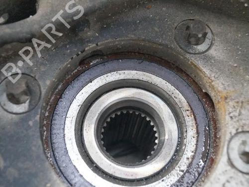 Venstre hjullejehus spindel MERCEDES-BENZ E-CLASS (W213) E 350 d (213.033) | BP14656824M27