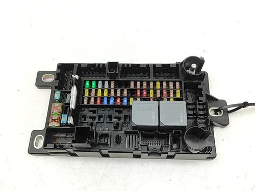 Used Fuse box Fuse box LAND ROVER DISCOVERY SPORT (L550) 2.0 D 4x4 (180 hp) 33039162 33039162