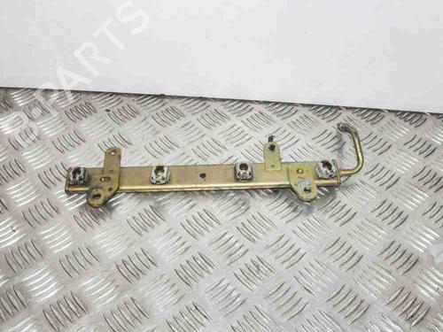 Regua injecçao NISSAN X-TRAIL I (T30) 2.0 4x4 (140 hp) 6730584