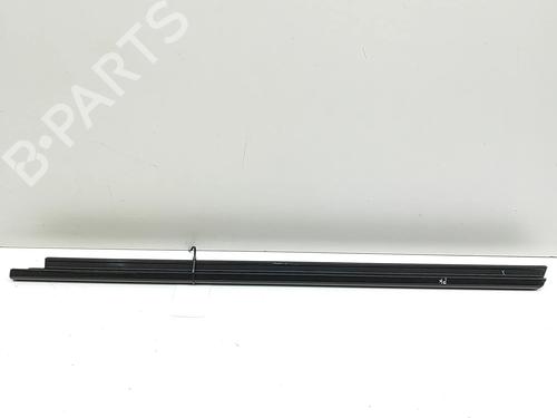 Dørliste BMW XM (G09) XM All-wheel Drive (653 hp) 32213690