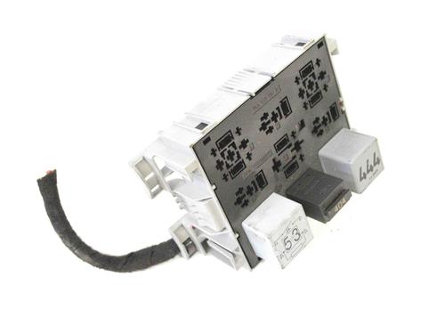 Used Fuse box PORSCHE CAYENNE (9PA) 3.2 (241 hp) 30218449