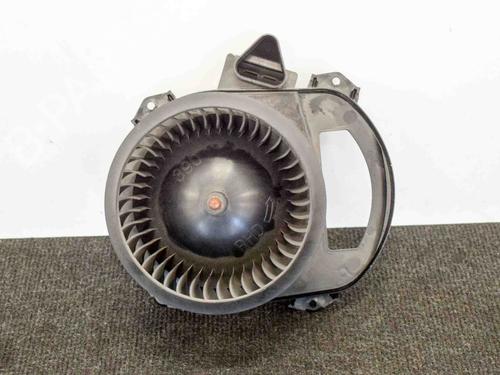 Used Heater blower motor MERCEDES-BENZ CLA Coupe (C117) CLA 180 (117.342) (122 hp) 6753518