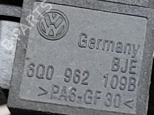 Switch VW AMAROK (2HA, 2HB, S1B, S6B, S7A, S7B, AGD) 2.0 BiTDI 4motion | BP18605105I30 