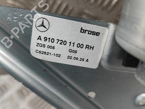 Front right window mechanism MERCEDES-BENZ SPRINTER 3-t Van (B910) 214 CDI (910.621, 910.623) | BP32061544C23