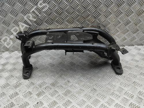 Used Gearbox mount LAND ROVER DISCOVERY V (L462) D300 MHEV 4x4 (300 hp) 32459150