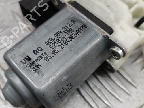 Right front window motor SKODA ENYAQ iV SUV (5AZ) 60 | BP28432083E20 
