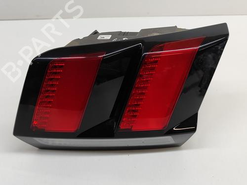 Used Right tailgate light PEUGEOT 3008 II SUV (MC_, MR_, MJ_, M4_) 1.2 THP/ PureTech 130 (MRHNSM, MRHNSU, MRHNSJ, MRHNYW,... (131 hp) 16521735