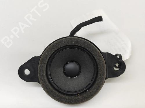 speaker-toyota-c-hr-_x2_-_h2_-2023-27780069 main image