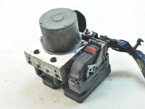 ABS pump JAGUAR F-PACE (X761) 2.0 TD4 AWD | BP30212953M43