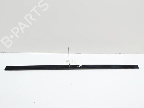 Used Door moulding trim Door moulding trim LAND ROVER RANGE ROVER SPORT II (L494) 3.0 SDV6 4x4 (306 hp) 39566229 39566229