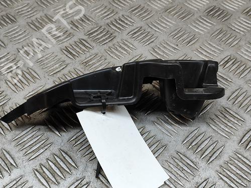 Used Rear bumper bracket SKODA SUPERB III Estate (3V5) 1.4 TSI iV (156 hp) 27776005