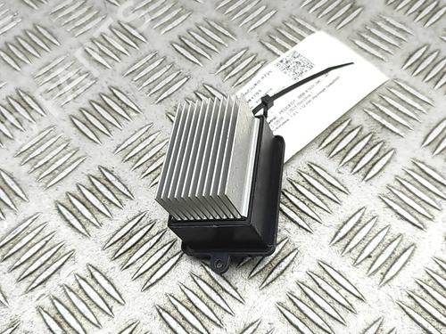 Used Heater resistor PEUGEOT 3008 II SUV (MC_, MR_, MJ_, M4_) Hybrid 180 (M4DGLU) (179 hp) 30178409