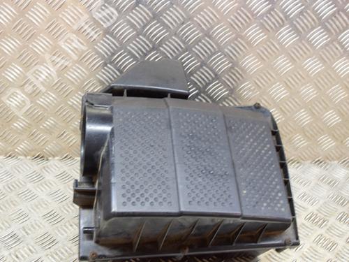 Air filter box LAND ROVER DISCOVERY III (L319) 2.7 TD 4x4 | BP10073258M87 