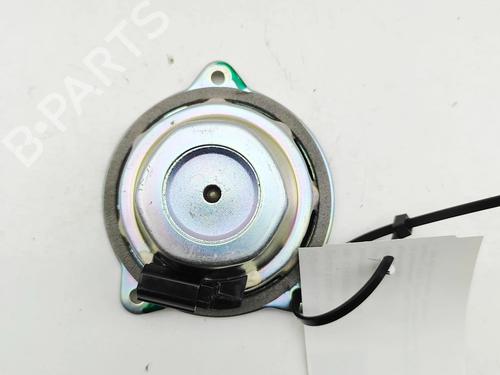 Speaker LAND ROVER DEFENDER Station Wagon (L663) P525 4x4 | BP32525623E2