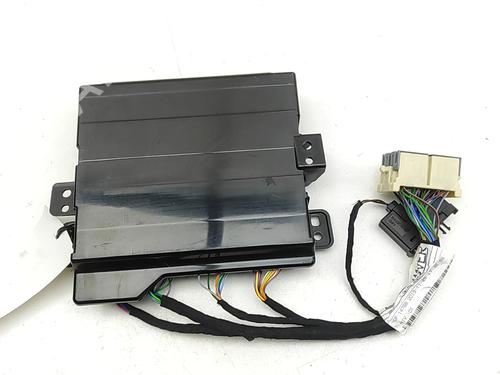 Used Electronic module Electronic module LAND ROVER DISCOVERY SPORT (L550) 2.0 D 4x4 (180 hp) 33393178 33393178