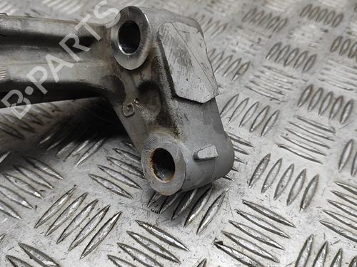 Support PEUGEOT 3008 II SUV (MC_, MR_, MJ_, M4_) 1.5 BlueHDi 130 | BP21188273C155