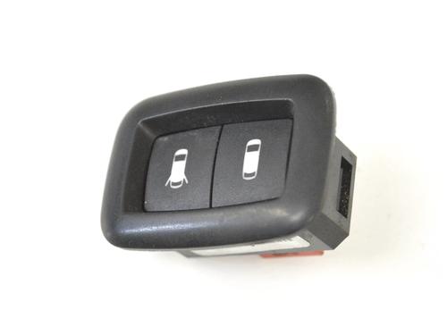 switch-chrysler-grand-voyager-v-rt-2007-33346632 main image