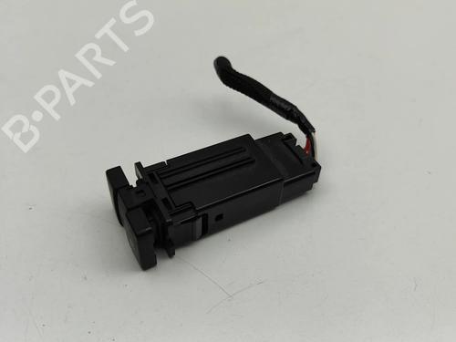 Switch TOYOTA PRIUS PLUS (_W4_) 1.8 Hybrid (ZVW4_) | BP27531834I30