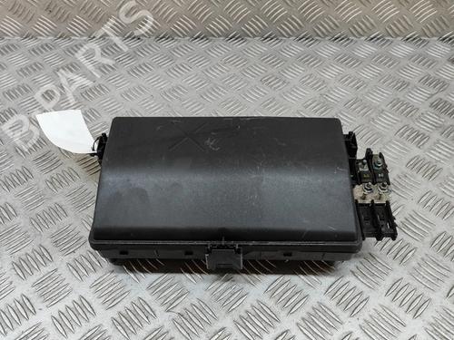 Used Fuse box Fuse box CHEVROLET CRUZE (J300) 2.0 CDI (125 hp) 25787299 25787299