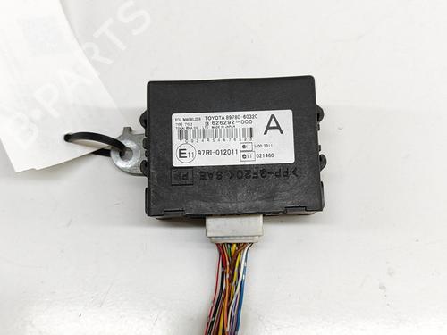 Used Electronic module TOYOTA LAND CRUISER PRADO (_J12_) 3.0 D-4D (KDJ120, KDJ125) (163 hp) 24820057