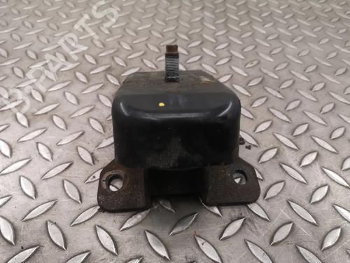 Used Engine mount HYUNDAI H-1 Travel (TQ) 2.5 CRDi (116 hp) 30254333