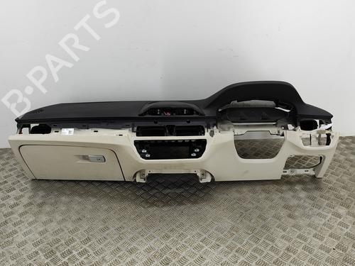 Dashboard BMW 5 (G30, F90) 530 e Plug-in-Hybrid (252 hp) 6817579 | 6817583