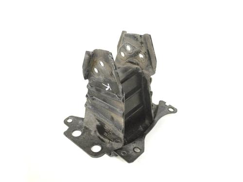 Kofangerbeslag AUDI A3 (8P1) S3 quattro (265 hp) 30225452