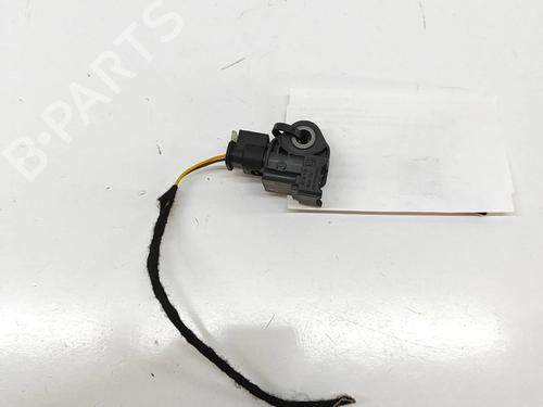Used Electronic sensor Electronic sensor MERCEDES-BENZ E-CLASS Convertible (A238) E 220 d (238.414) (194 hp) 28388143 28388143