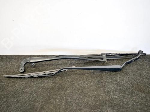 Used Front windshield wiper arm Front windshield wiper arm MASERATI GRANCABRIO 4.7 (450 hp) 14662797 14662797