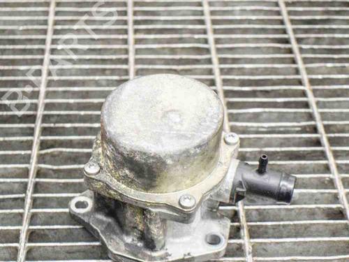 Used Vacuum pump DACIA SANDERO II 1.5 dCi (90 hp) 6740333