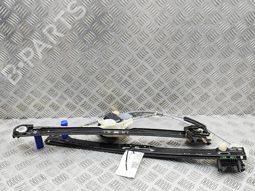 Used Front right window mechanism Front right window mechanism LAND ROVER DISCOVERY V (L462) 3.0 D 4x4 (211 hp) 33882859 33882859