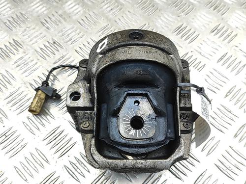 Used Engine mount PORSCHE MACAN (95B) 3.0 S Diesel (258 hp) 31047133