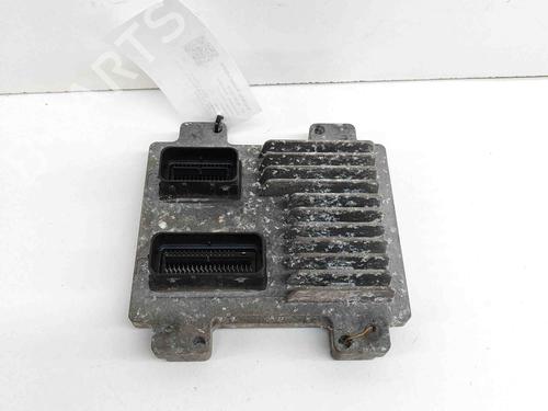 Used Engine control unit (ECU) OPEL CORSA E (X15) 1.4 (08, 68) (75 hp) 17548583
