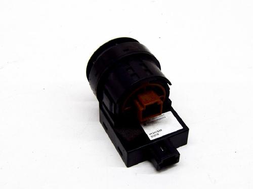 Switch NISSAN LEAF (ZE0) Electric | BP7735834I30 