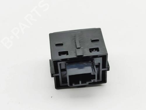 Switch LAND ROVER DISCOVERY V (L462) 2.0 Sd4 4x4 | BP37029751I30 - Image 3