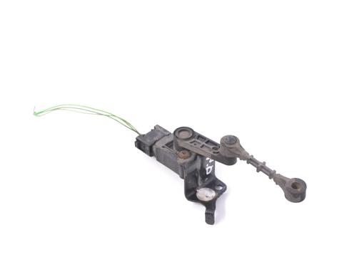 electronic-sensor-jaguar-f-pace-x761-2015-33341954 main image