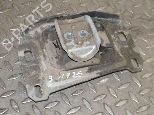 Used Engine mount PEUGEOT 3008 II SUV (MC_, MR_, MJ_, M4_) 1.2 THP/ PureTech 130 (MRHNSM, MRHNSU, MRHNSJ, MRHNYW,... (131 hp) 30220339
