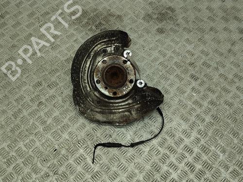 Used Left front steering knuckle BMW 3 (F30, F80) 330 e (252 hp) 28115273