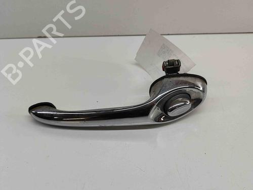 Używane Klamka zewnętrzna drzwi przednich prawych CHRYSLER PT CRUISER (PT_) 2.2 CRD (121 hp) 24306585