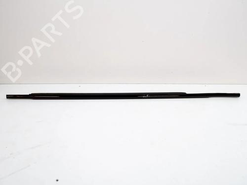 Dørliste LAND ROVER RANGE ROVER VELAR (L560) 2.0 D180 TD4 4x4 (180 hp) 14632919