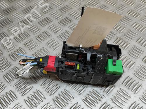 Used Fuse box PEUGEOT PARTNER Box Body/MPV (K9) 1.5 BlueHDi 100 (102 hp) 28560544