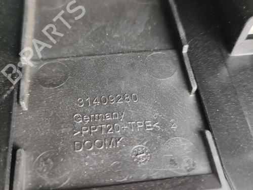 Fuse box VOLVO V60 II (225) B6 Mild-Hybrid AWD | BP33382789E1  - Image 10