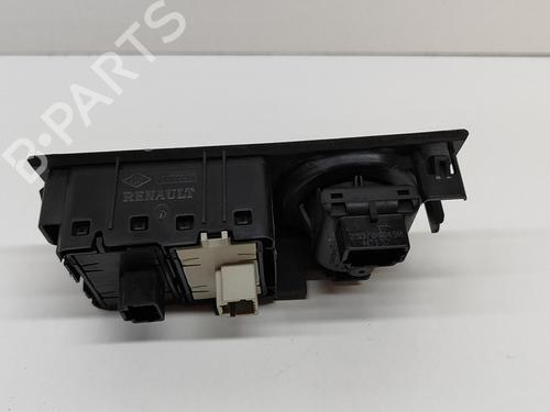 Switch DACIA SANDERO II TCe 90 (B8M1, B8MA, B8AC) | BP18739677I30 