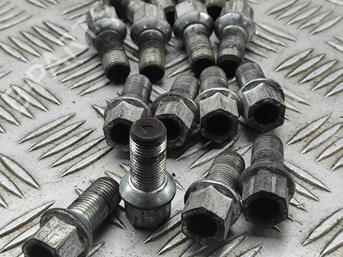 andre-vw-t-roc-a11-d11-2017-32680221 main image