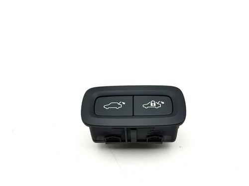 Used Switch Switch VOLVO XC40 (536) T5 Plug-in Hybrid (262 hp) 39958936 39958936