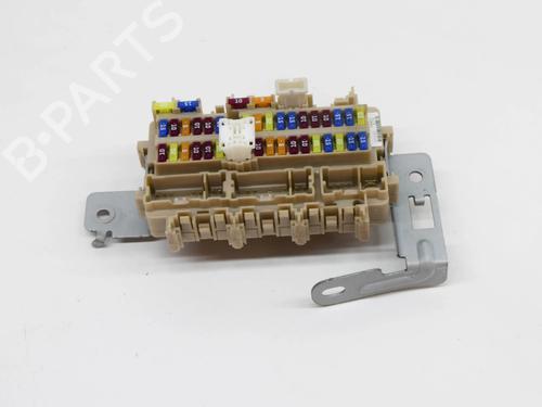 Used Fuse box NISSAN QASHQAI II (J11, J11_) 1.2 DIG-T (115 hp) 6768775