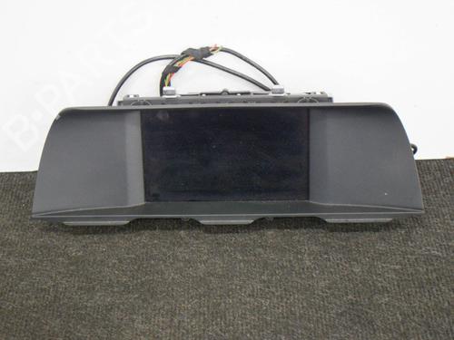 Used Display monitor BMW 5 (F10) 520 d (184 hp) 6762264